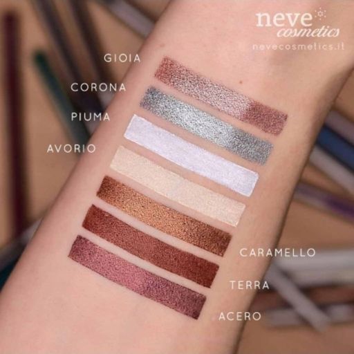 Pastel eye pencil Shades of color from nude to brown