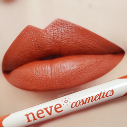 Neve Cosmetics Pastello lipstick - Focus