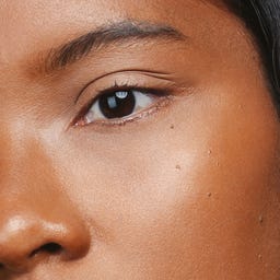 MÁDARA Organic Skincare The Concealer - 55 Hazelnut