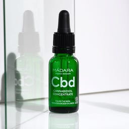 MÁDARA Organic Skincare Custom Actives Cannabidiol Concentrate - 17,50 ml