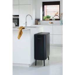 Brabantia Bo Touch Bin Hi 60 L - Matt Black