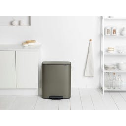 Bo Treteimer mit Kunststoffeinsatz, 60 Liter - Platinum