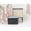 Brabantia Bo Touch Bin 36 L mit Kunststoffeinsatz - Soft Beige