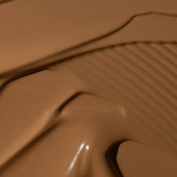 MÁDARA Organic Skincare SKINONYM Semi-Matte Peptide Foundation
