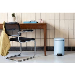 Pedalsoptunna Newicon 12 L med Plastinsats
