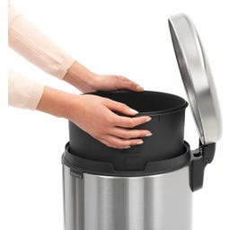 NewIcon - Pattumiera a Pedale 20 L con Inserto in Plastica
