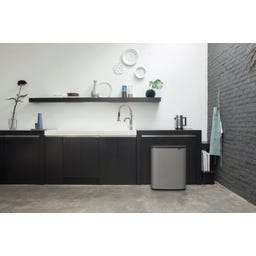 Brabantia Bo Touch Bin, 2 x 30 Liter