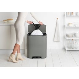 Bo Pedalbehållare 60 liter med Plastinsats
