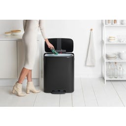 Bo Pedalbehållare 60 liter med Plastinsats