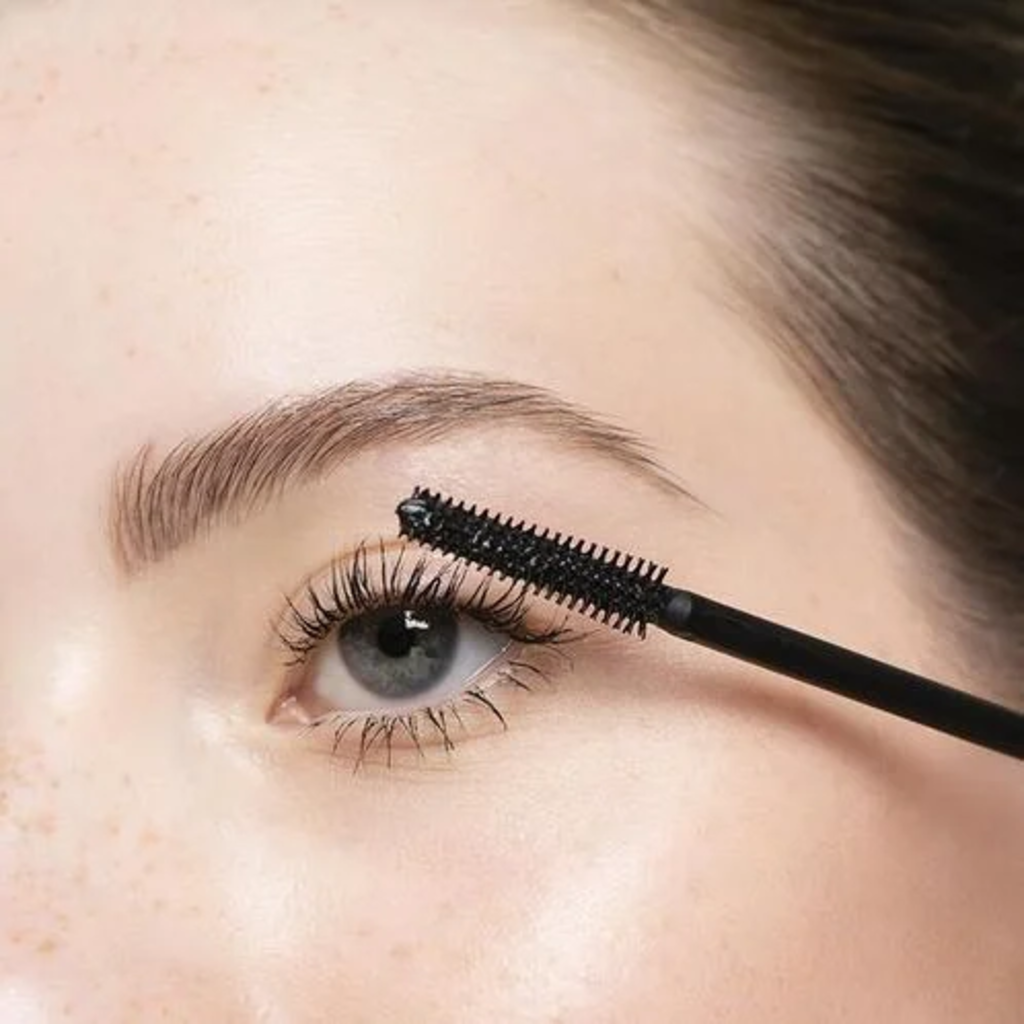 Black Volcanic Minerals Lengthening Mascara - 1 - Black