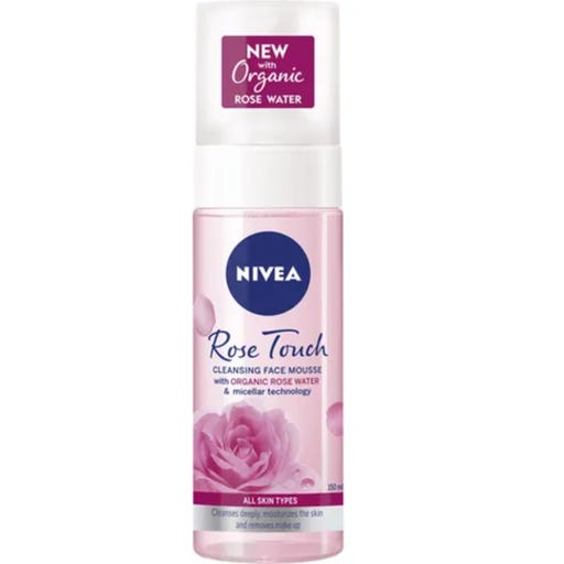 NIVEA Rose Touch Gesichtswasser Mit Organischem Rosenwasser – 200 Ml, Spendet 24 H Feuchtigkeit, Für Alle Hauttypen